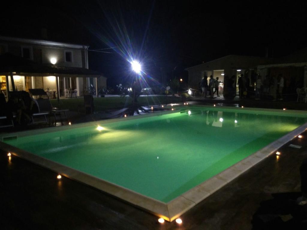 Quattro Stagioni Hotel Фано Екстериор снимка