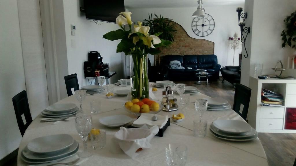 Quattro Stagioni Hotel Фано Екстериор снимка